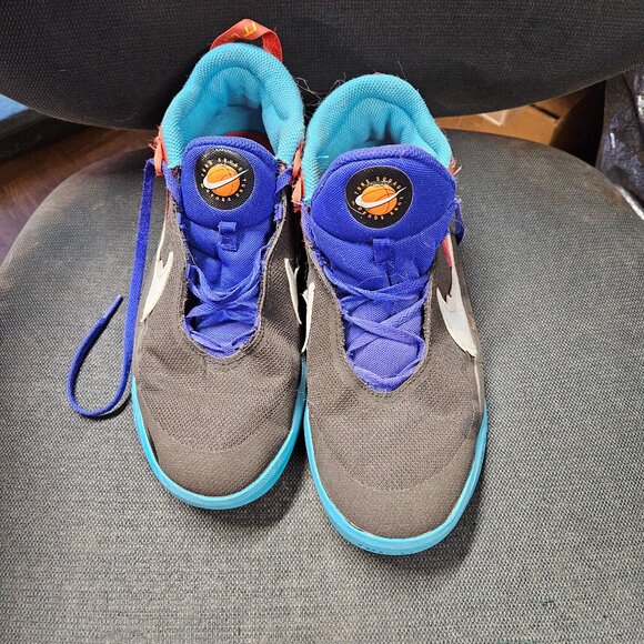 Nike Team Hustle D10 SE x Space Jam GS Tune Squad size 7y multi color - Picture 1 of 4